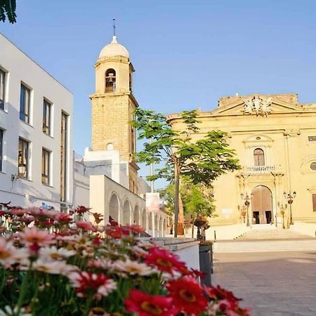 Ferienwohnung Enjoy The Historic Center Of Chiclana By C. Dreams Chiclana de la Frontera Exterior foto